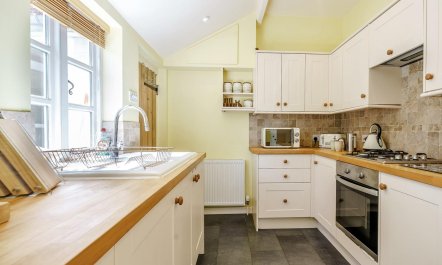 1 Bed in Evesham 5