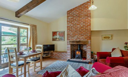 1 Bed in South Molton 1