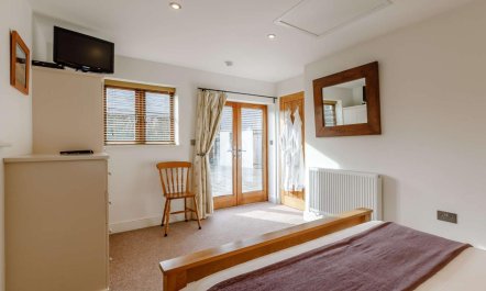 1 Bed in Taunton 8