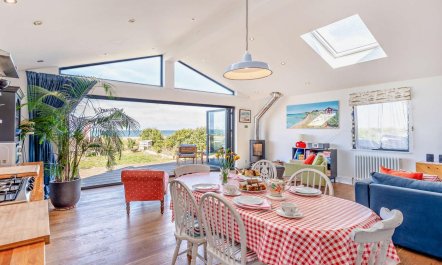 2 Bed in Whitstable 2