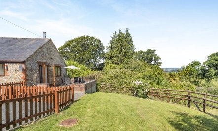 3 Bed in Bridport