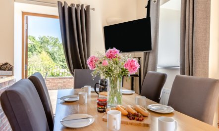 3 Bed in Bridport 9