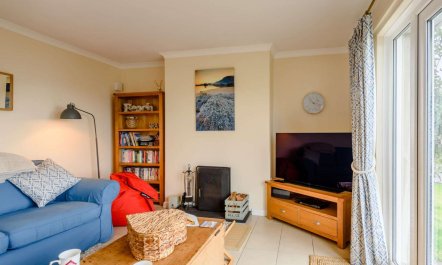 3 Bed in Harlech 4