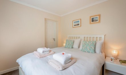 3 Bed in Harlech 1