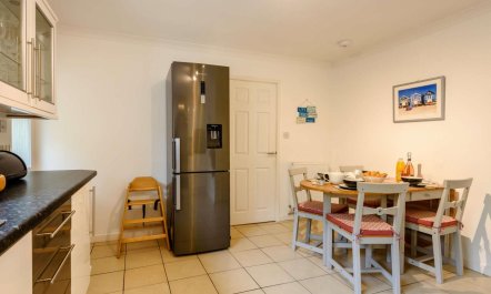 3 Bed in Harlech 9