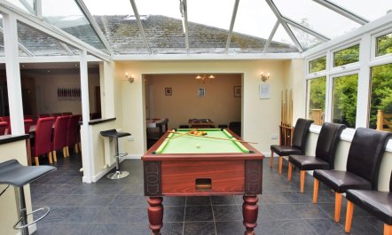 10 Bed in Lampeter 4