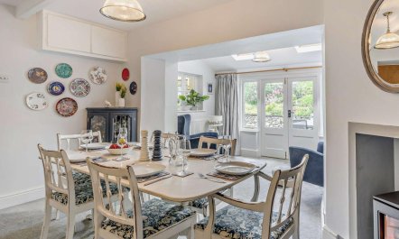 4 Bed in Grange -over- Sands 4