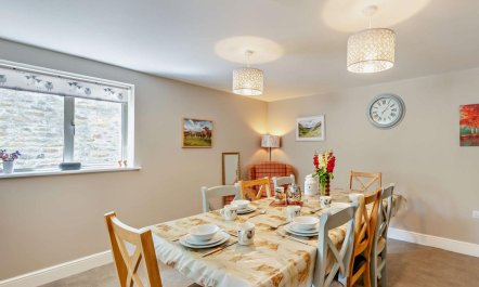 4 Bed in Carnforth 9