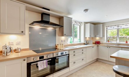 4 Bed in Carnforth 9