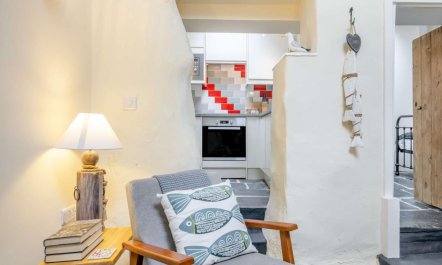 2 Bed in Llwyngwril 8