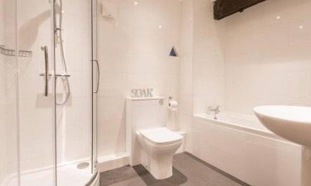 1 Bed in Keswick 9