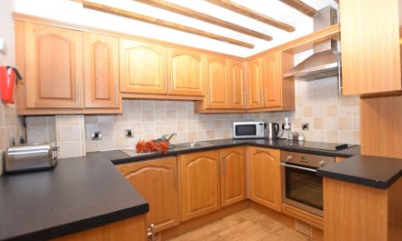 2 Bed in Aberystwyth 2