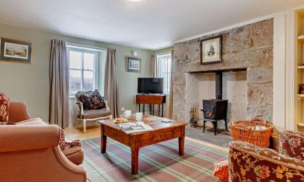 2 Bed in Nethy Bridge 2