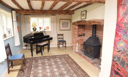 4 Bed in Winchester 4