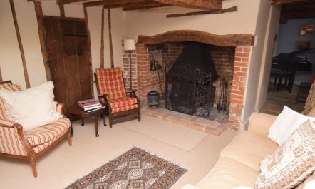 4 Bed in Winchester 9