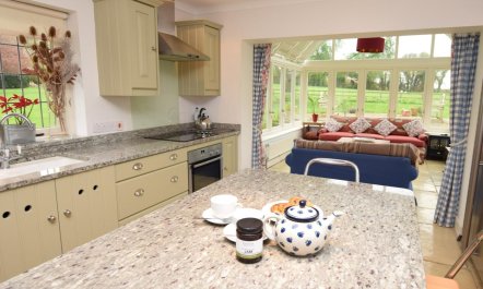 4 Bed in Winchester 8