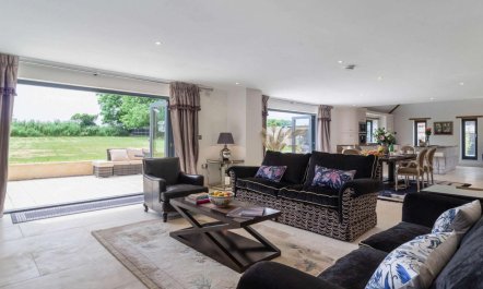 2 Bed in Lowestoft 9