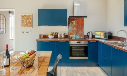 1 Bed in Bridgwater 6