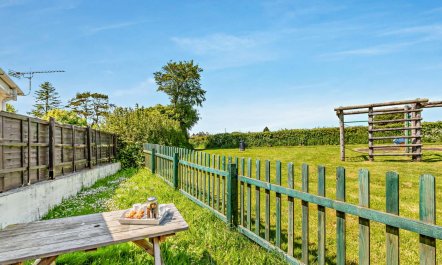 3 Bed in Torrington 3