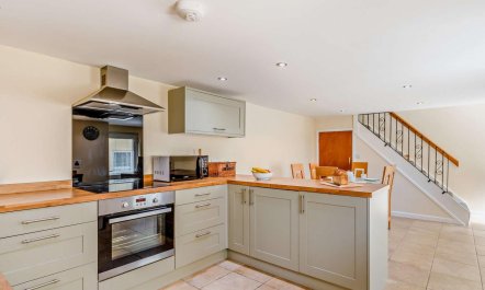 3 Bed in Torrington 1