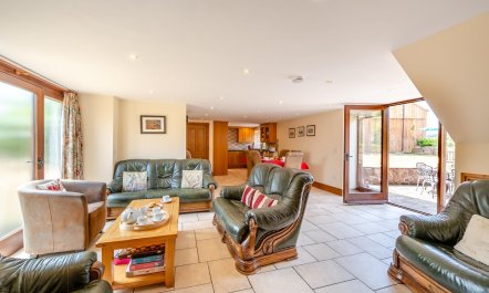 4 Bed in Watchet 2