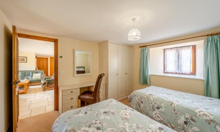 4 Bed in Watchet 9