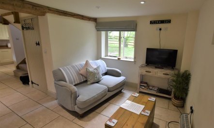 3 Bed in Droitwich 4