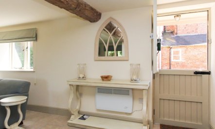 3 Bed in Droitwich 5