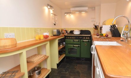 3 Bed in Bridport 8