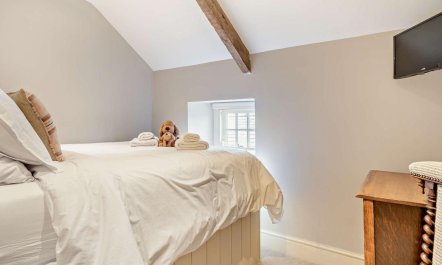 3 Bed in Haverfordwest 6