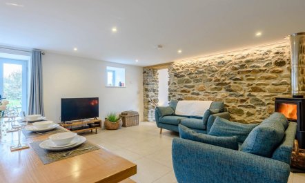 3 Bed in Llwyngwril 5