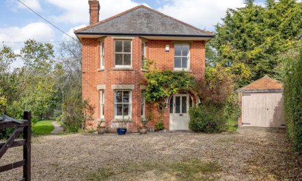 5 Bed in Fordingbridge