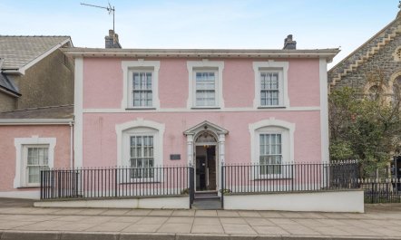 3 Bed in Aberaeron 4