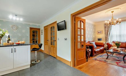 3 Bed in Aberaeron 4
