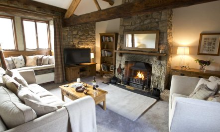 2 Bed in Litton 1