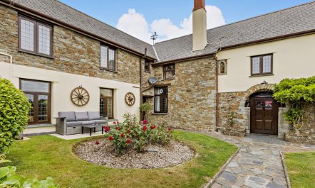 4 Bed in Horns Cross