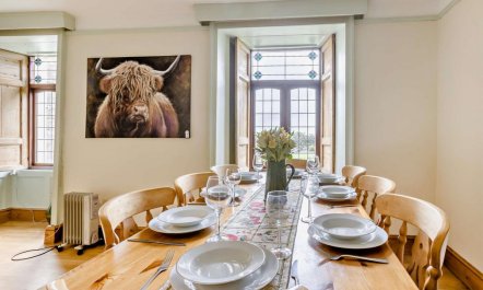 4 Bed in Horns Cross 5