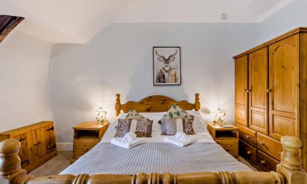 4 Bed in Horns Cross 8