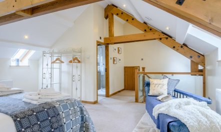 1 Bed in Llandeilo 5