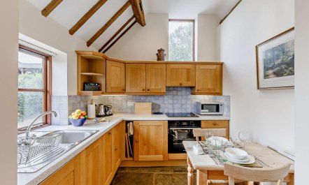 1 Bed in Stratford -upon- Avon 8