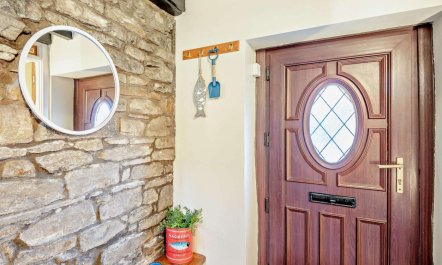 2 Bed in Seahouses 2