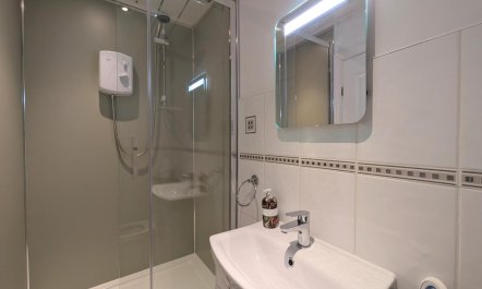 3 Bed in Windermere 8