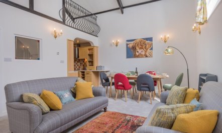 3 Bed in Windermere 2