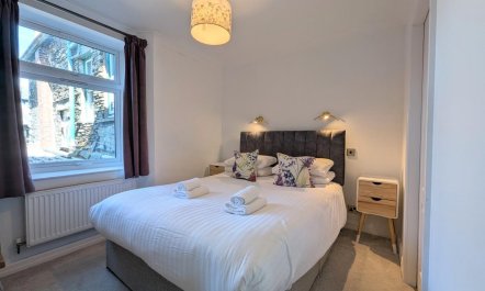 3 Bed in Windermere 2