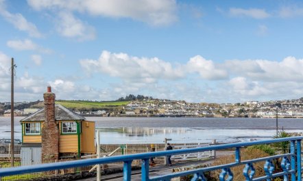 7 Bed in Bideford 3