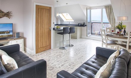 2 Bed in Seahouses 1