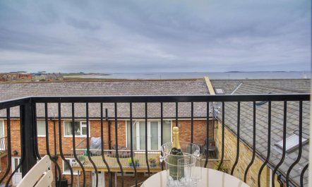 2 Bed in Seahouses 2