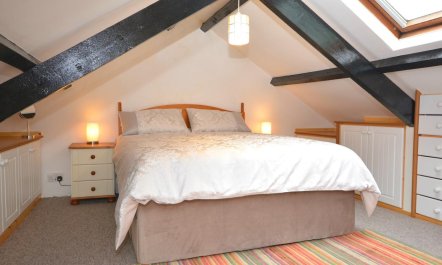 1 Bed in Haverfordwest 2