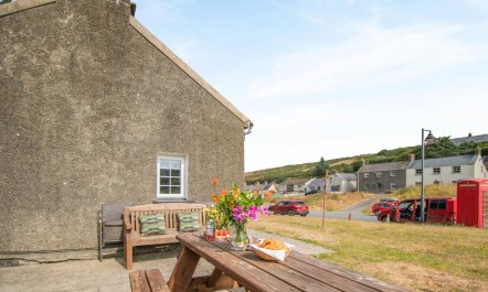 1 Bed in Haverfordwest 1