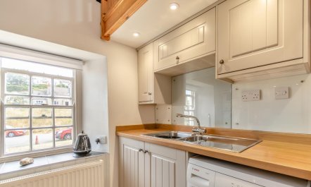 1 Bed in Haverfordwest 7